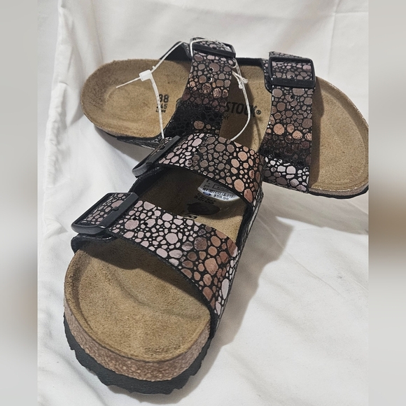 NEW Birkenstock Arizona Metallic Stone Sandals in Bronze - Picture 3 of 8